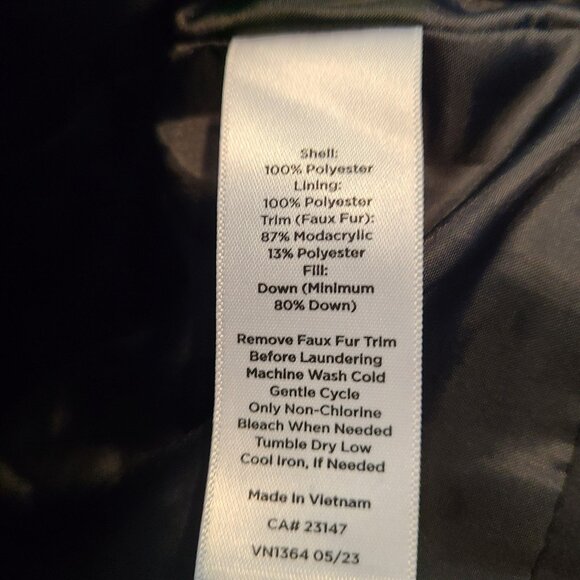 Talbots Down Quilted Puffer Vest Womens Sz Large Full Zip Black Casual Winter - Picture 7 of 7